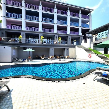 Zo Amalthea Hotel Patong Exterior foto