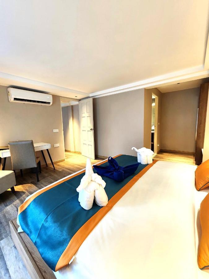 Zo Amalthea Hotel Patong Exterior foto