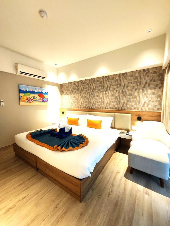 Zo Amalthea Hotel Patong Exterior foto