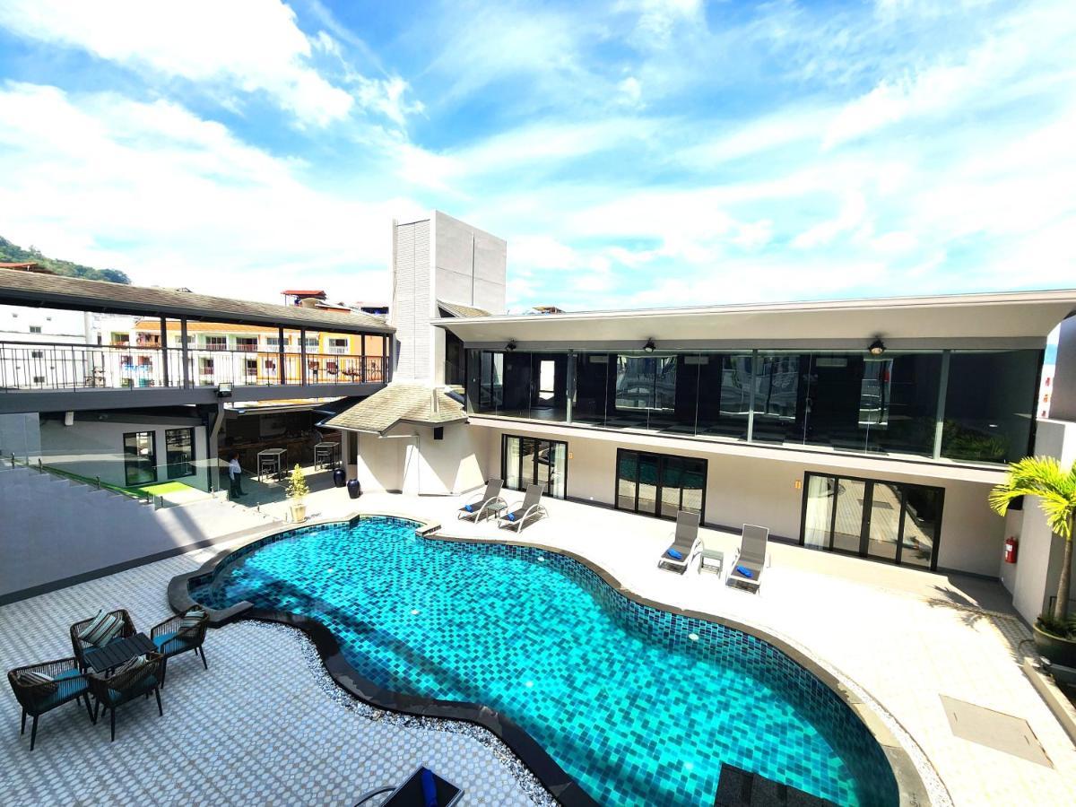 Zo Amalthea Hotel Patong Exterior foto